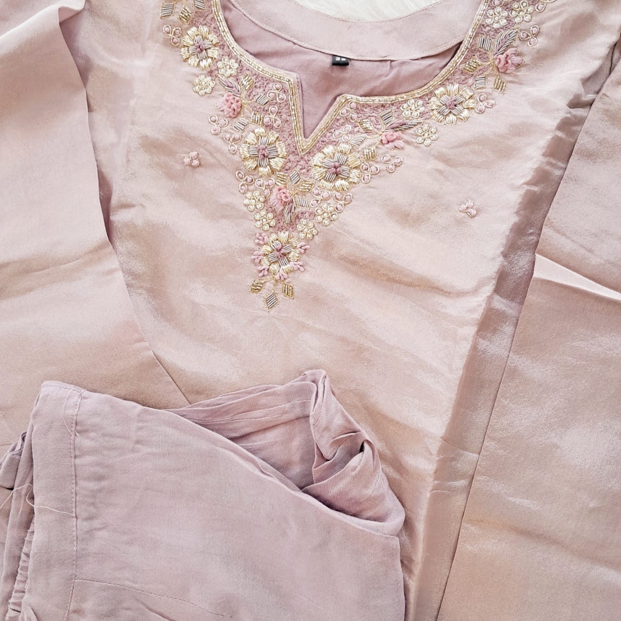 Lilac tissue silk straight kurti with straight pants and dupatta code GE727