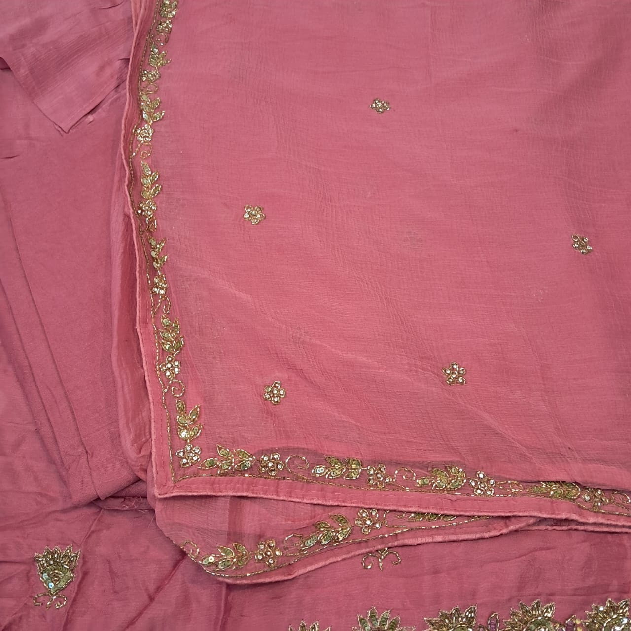 SEMI STICHED CHINNON HANDWORK UNSTICHED SALWAR SUIT GE708